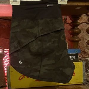 lululemon Speed Up Mid-rise Lined Short 4”